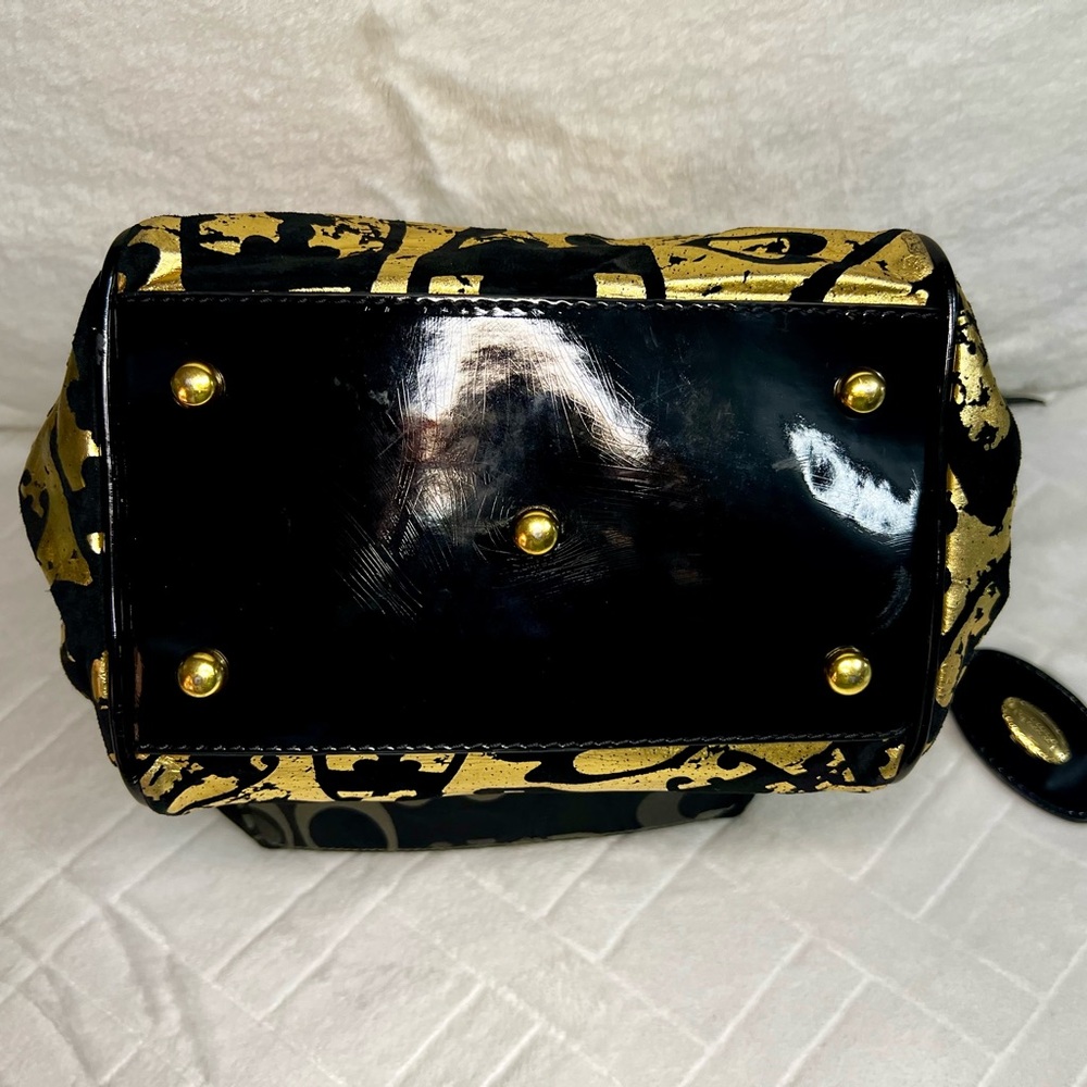 BRACCIALINI BLACK PATENT LEATHER AND GOLD HANDBAG MADE IN ITALY EUC - Picture 5 of 11